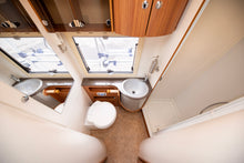 Lataa kuva Galleria-katseluun, Adria Coral S 670 SLT
