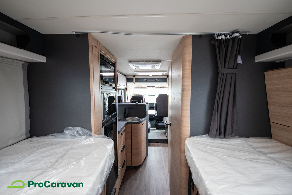 Knaus Live I 700 MEG