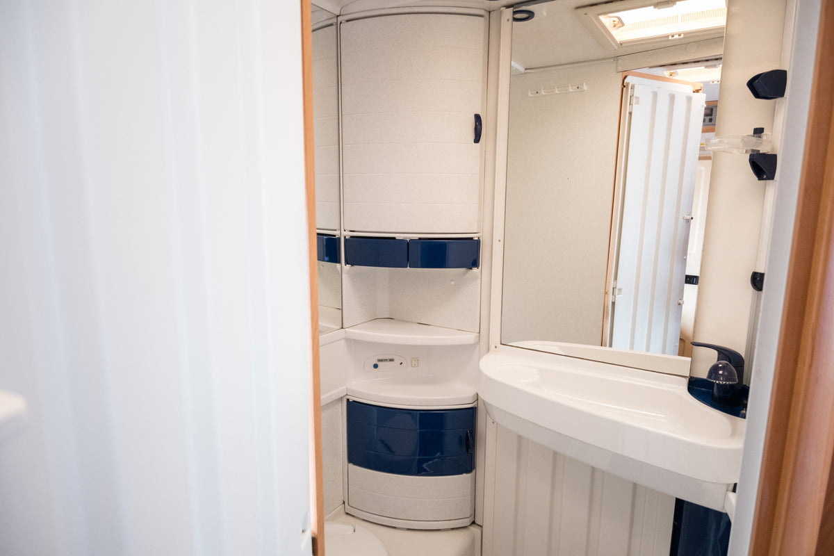 Hymer B 544