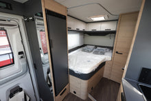 Lataa kuva Galleria-katseluun, Knaus Live Ti 650 MF Platinum selection
