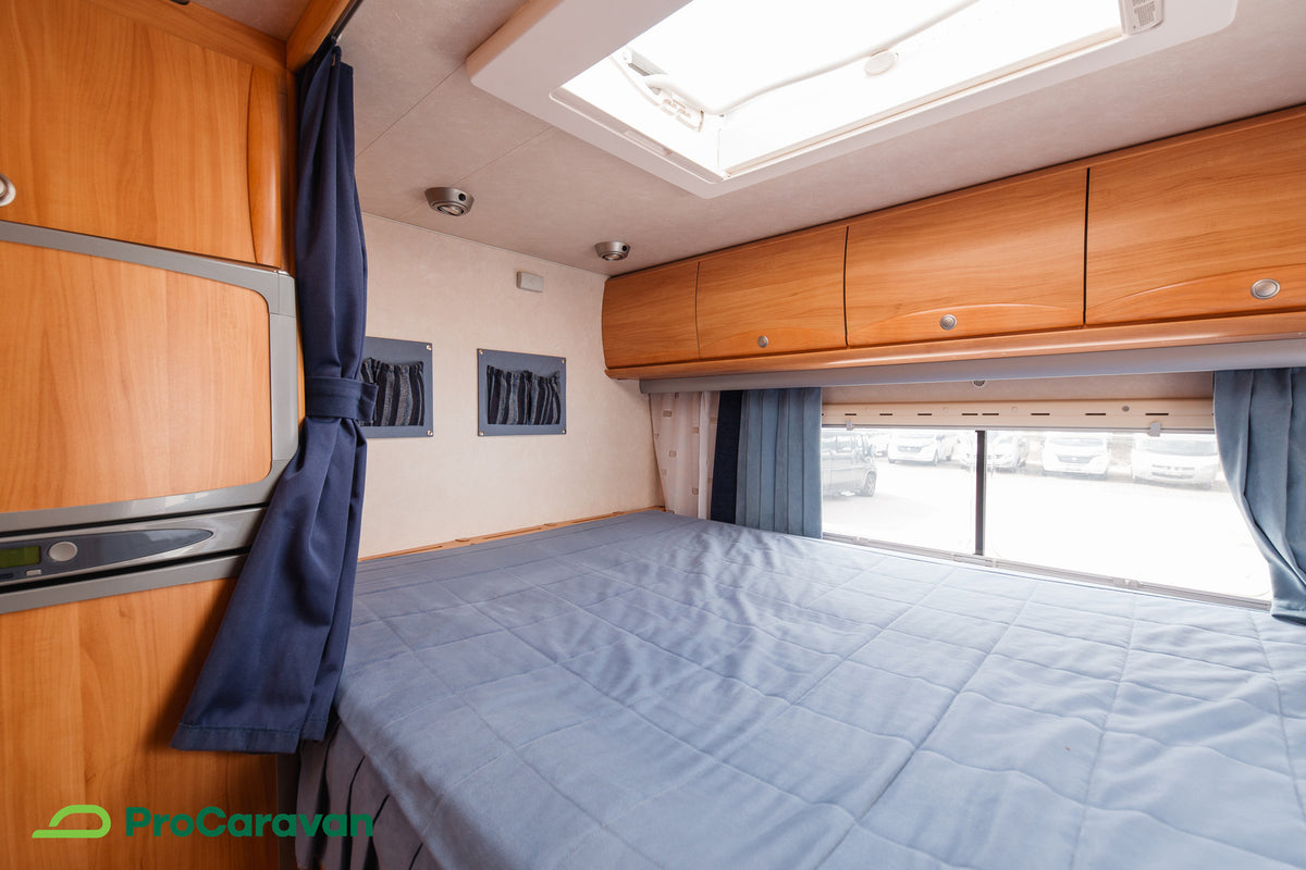 Adria Izola S 687 SPG