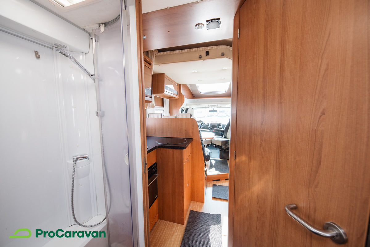 LMC Breezer H 730 Black Selection