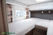 Lataa kuva Galleria-katseluun, Adria Matrix M 670 SL

