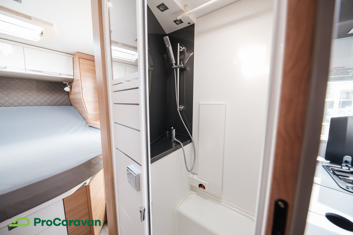Adria Coral S 670 SC Supreme