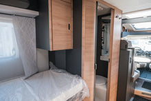 Ladda upp bild till gallerivisning, Knaus Live Ti 650 MEG Platinum Selection
