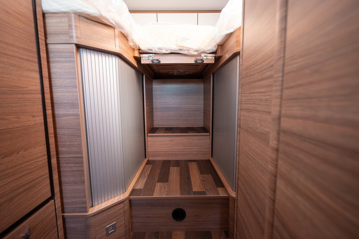 Weinsberg CaraCompact Suite MB 640 MEG Edition [PEPPER]