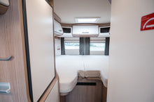 Ladda upp bild till gallerivisning, Carthago Malibu Van 640 LE
