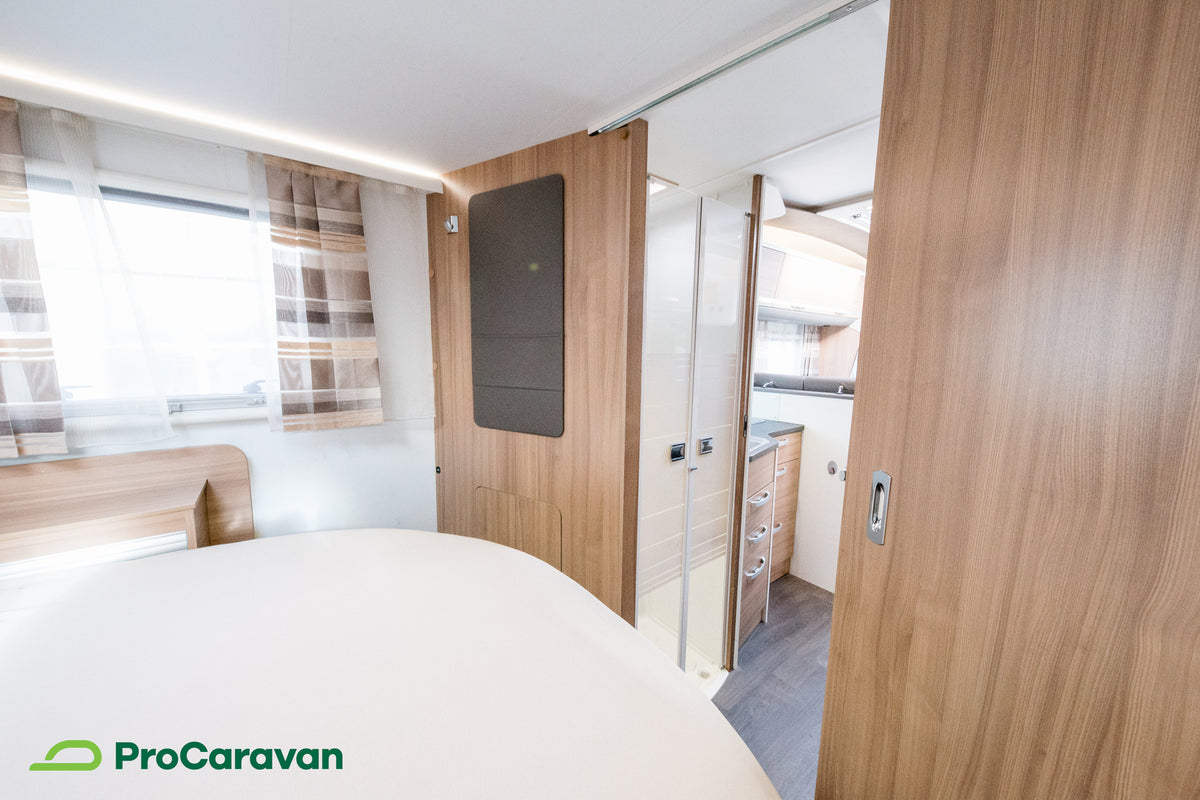 Adria Coral S 670 SC