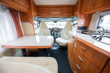 Lataa kuva Galleria-katseluun, Hobby T 555 FS
