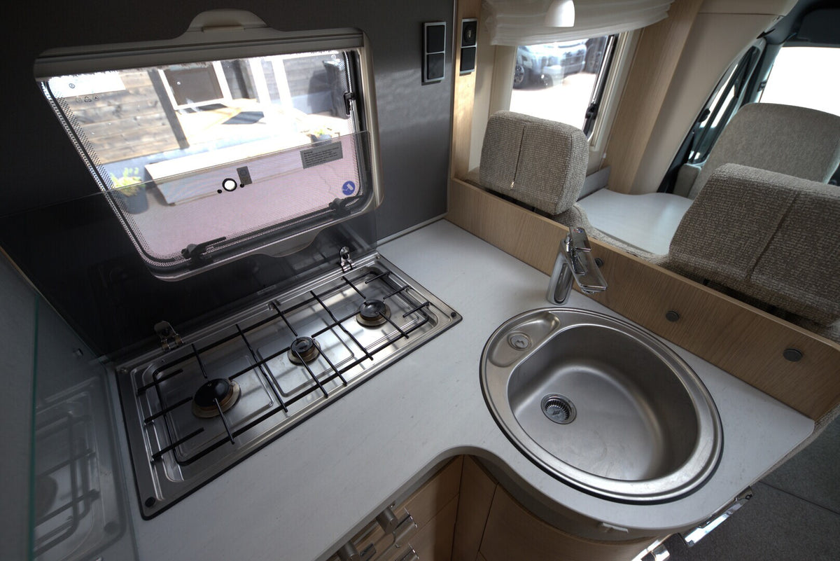 Hymer B 600