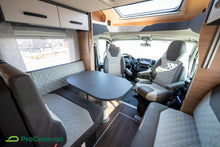 Lataa kuva Galleria-katseluun, Knaus Live Wave 650 MF

