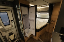 Lataa kuva Galleria-katseluun, Knaus Live Ti 650 MF Platinum Selection

