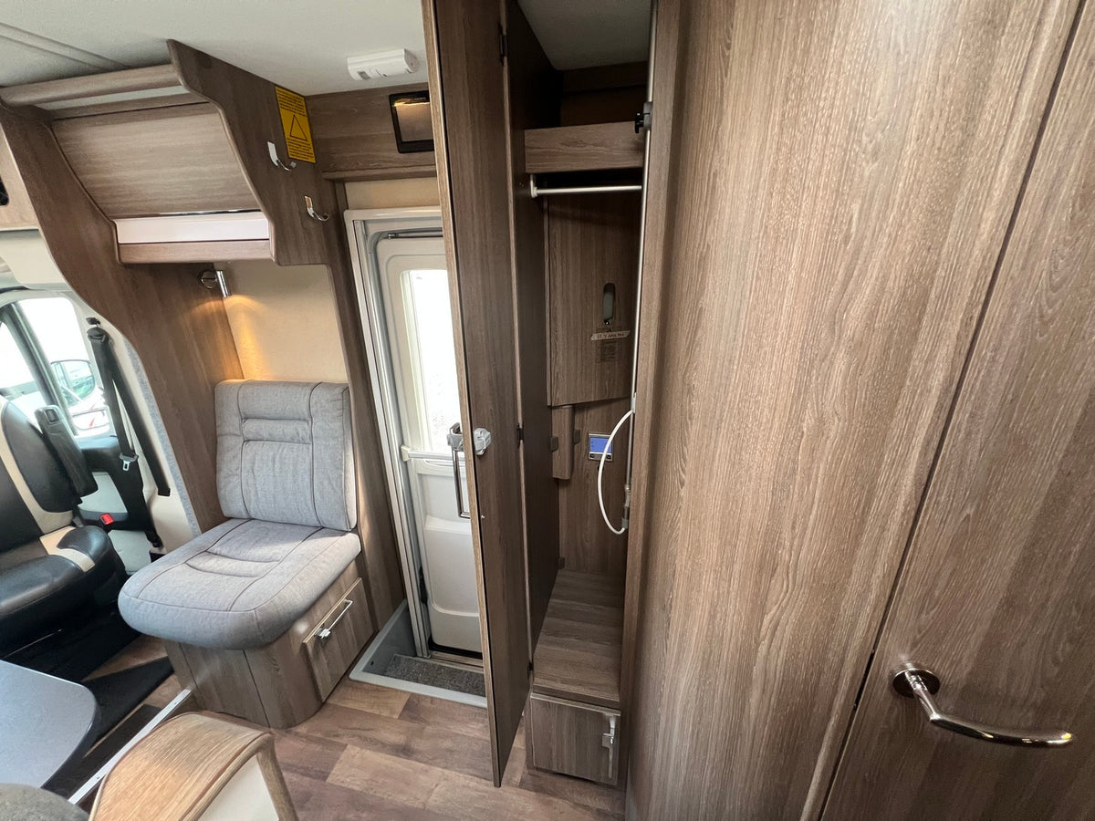 Kabe Travel Master C 740 LGB