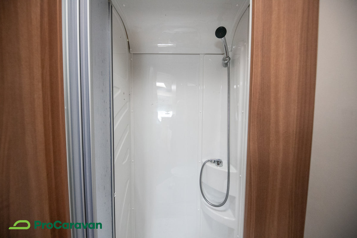 Weinsberg 650 MF REK.:LLE