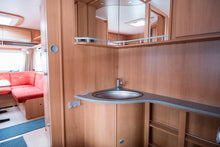 Lataa kuva Galleria-katseluun, Dethleffs CAMPER
