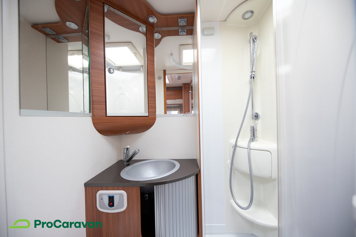 Adria Coral S 670 SLL