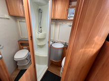 Lataa kuva Galleria-katseluun, Adria S687 SP Izola
