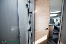 Lataa kuva Galleria-katseluun, Knaus Live Ti 650 MF Platinum Selection
