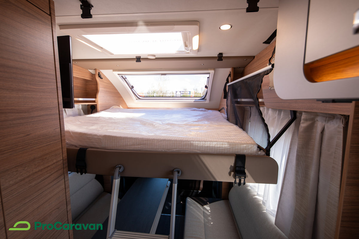 Weinsberg X-Cursion Van 500 LT Edition [PEPPER]