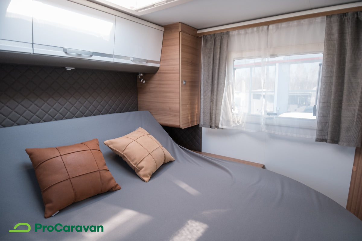 Adria Matrix Plus 670 DC