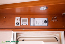 Lataa kuva Galleria-katseluun, Hymer B680

