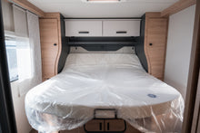 Lataa kuva Galleria-katseluun, Knaus Live Wave 700 LX
