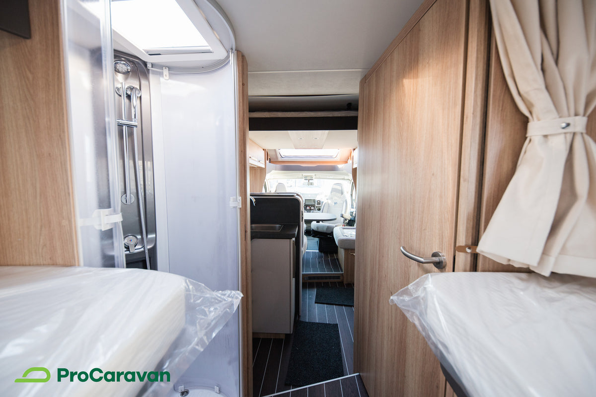 Knaus Sky Wave 700 MEG 60 Years