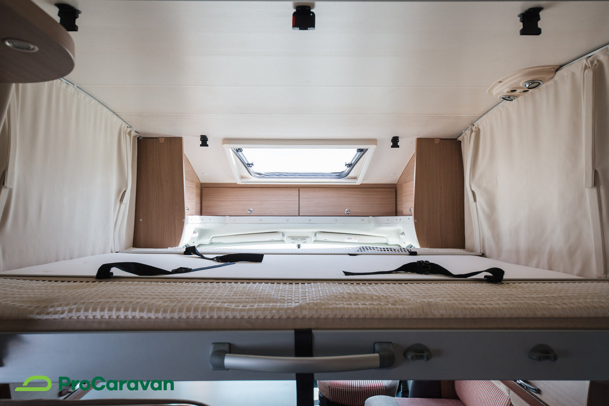 Adria Matrix Axess M 680 SP
