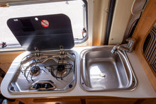Ladda upp bild till gallerivisning, Karmann Mobil Davis 540 HS
