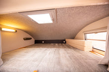 Lataa kuva Galleria-katseluun, Knaus Sun Traveller A 655 MF
