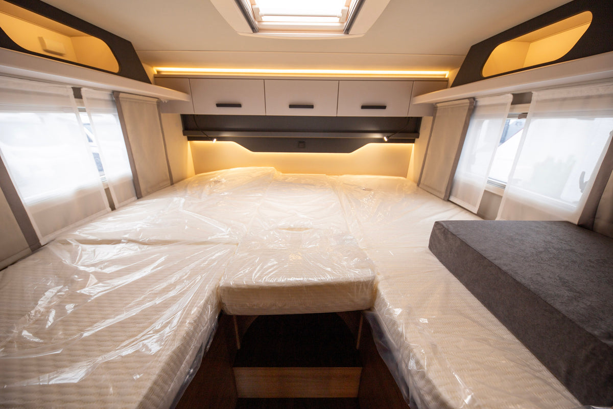 Knaus Live I 700 MEG