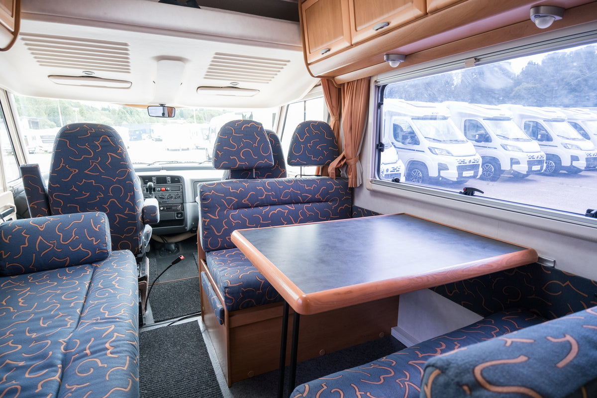 Hymer B 544