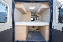 Lataa kuva Galleria-katseluun, Pössl 600
