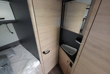 Lataa kuva Galleria-katseluun, Knaus Live Ti 650 MF Platinum selection
