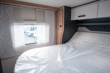 Lataa kuva Galleria-katseluun, Knaus Live Wave 700 LX
