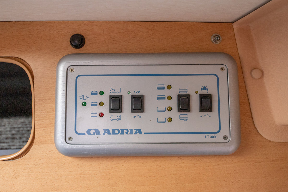 Adria Twin 600