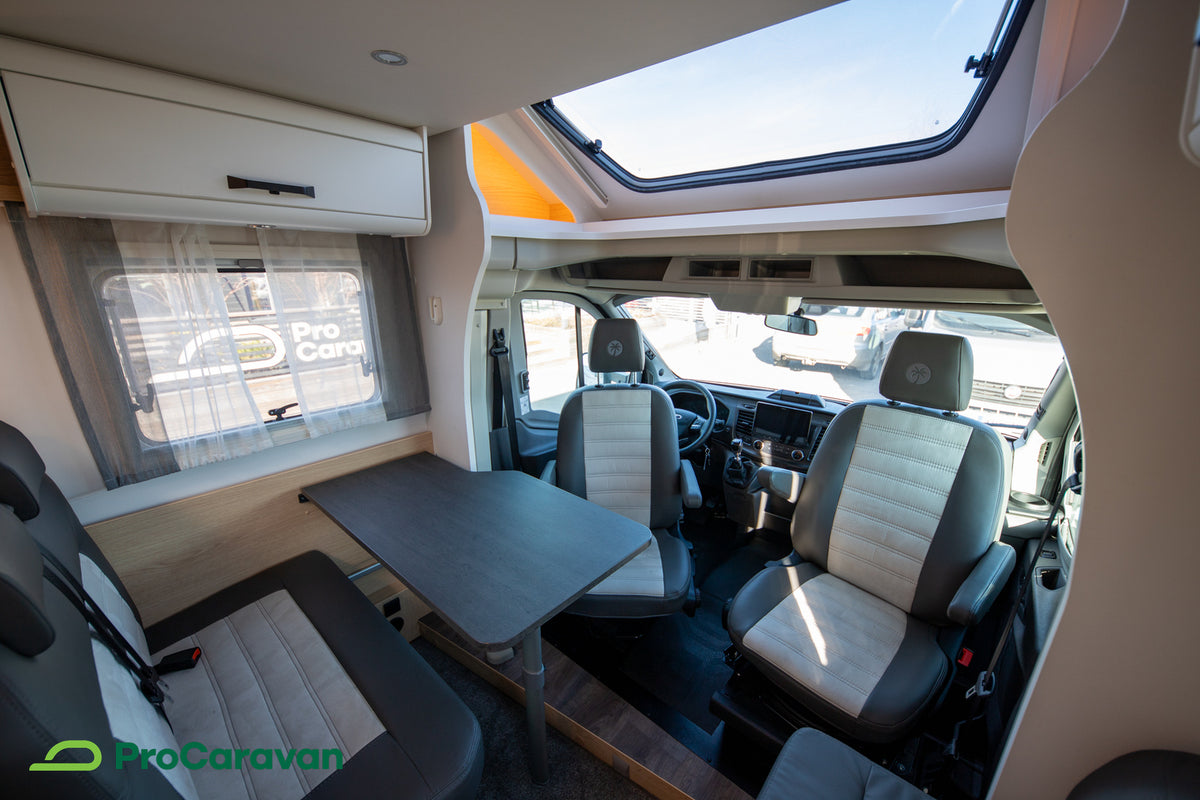 Sunlight T 690 L
