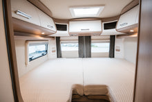 Ladda upp bild till gallerivisning, Carthago Malibu Van 640 LE
