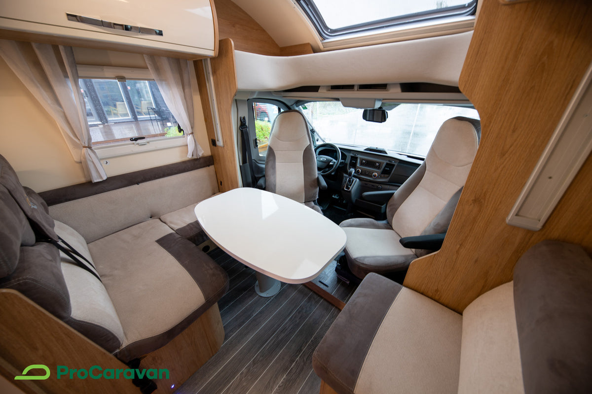 CI Elliot 84 XT