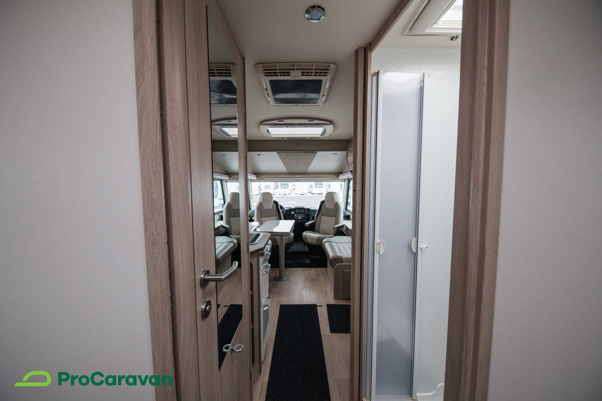Rapido 896 F Scandinavian edition