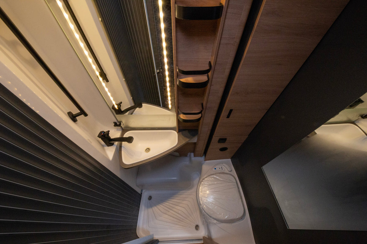 Knaus Live Ti 650 MEG Platinum Selection