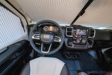 Lataa kuva Galleria-katseluun, Weinsberg CaraCompact 600 MF Edition [PEPPER]
