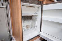 Lataa kuva Galleria-katseluun, Knaus Eifelland 690
