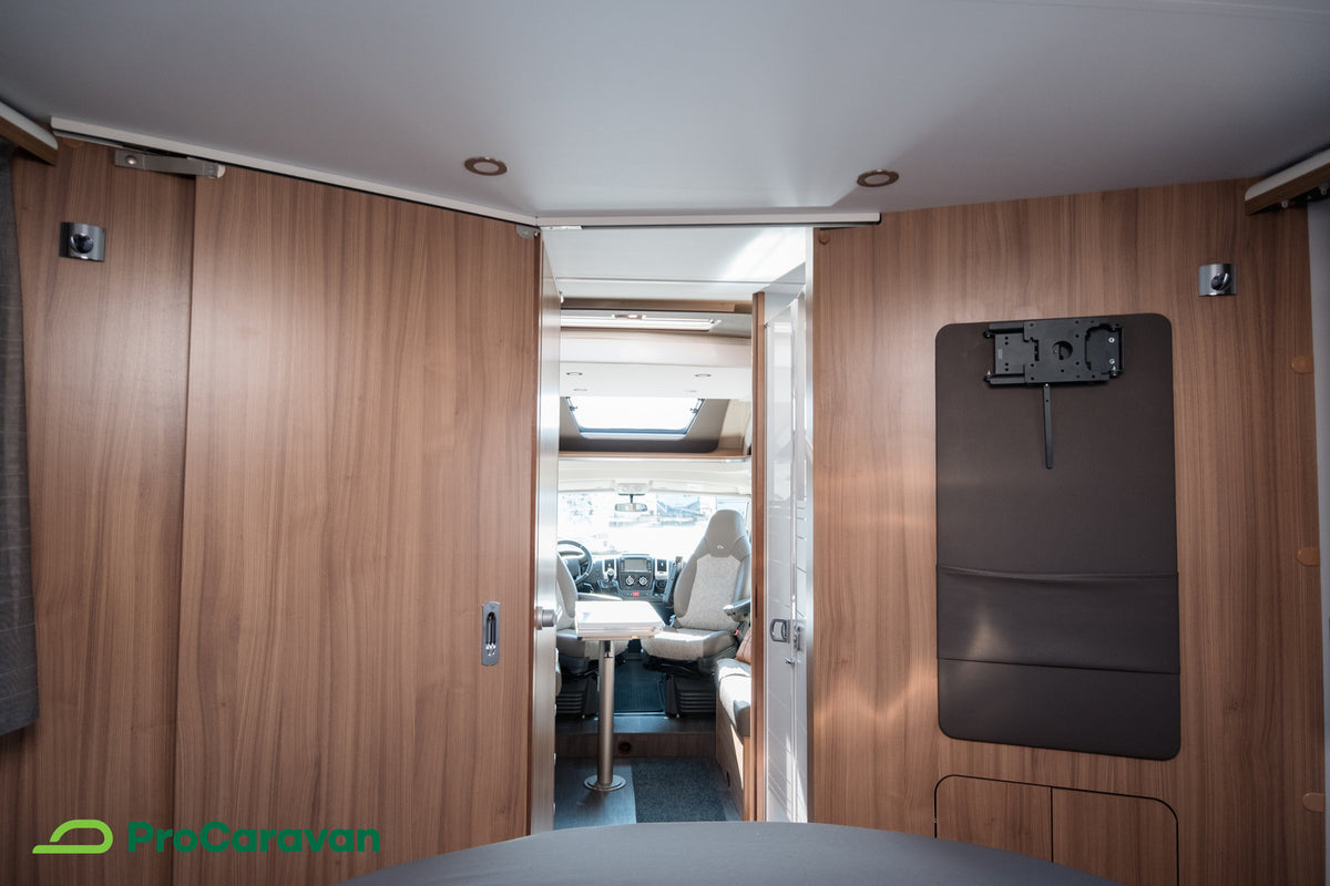 Adria Matrix Plus 670 DC