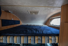 Lataa kuva Galleria-katseluun, Elnagh Baron 37
