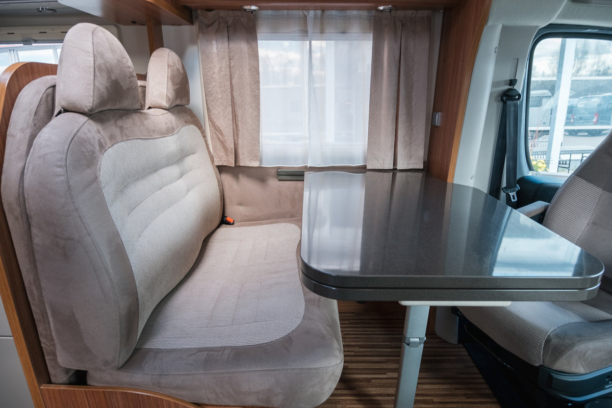 Adria Coral S 680 ST