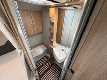 Ladda upp bild till gallerivisning, Knaus SKY TI 650 MF 180hv Platinium Selection
