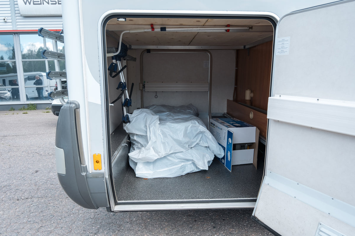 Hymer B644