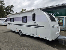 Lataa kuva Galleria-katseluun, Adria Adora
