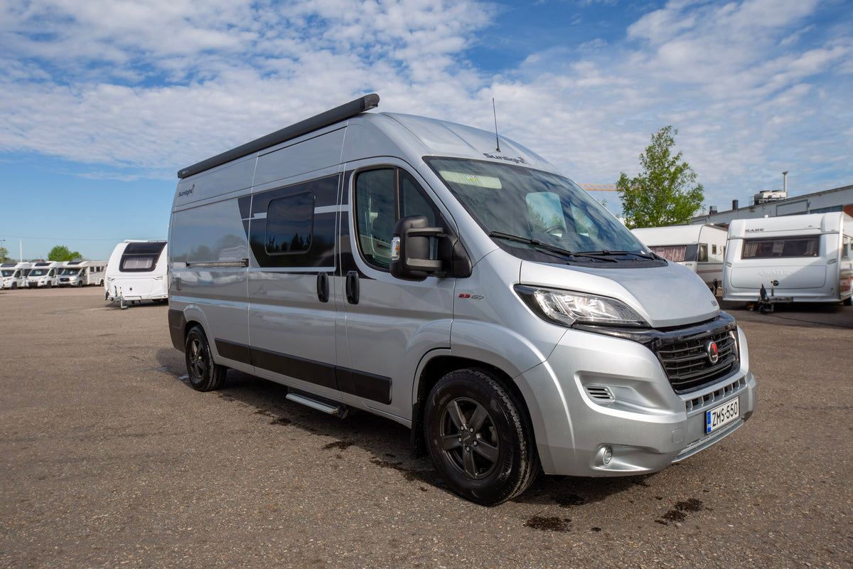 Sunlight Cliff 600